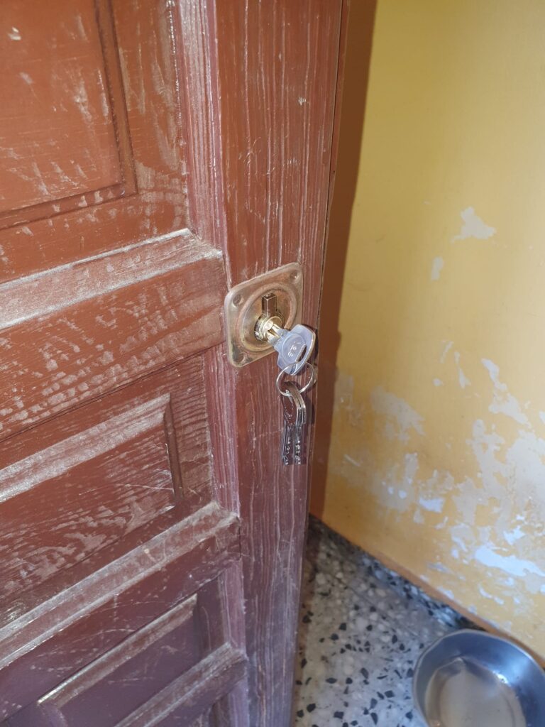 Apertura de puertas Aigües